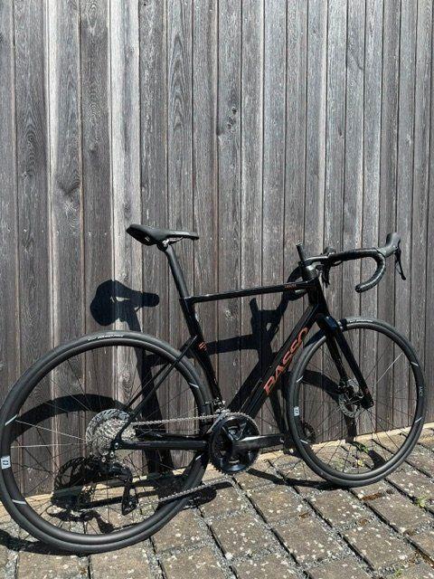 Basso Venta R Disc – Magma Black, 53 cm