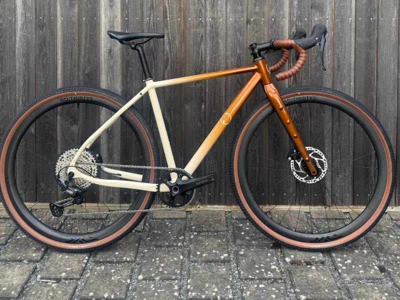 OR Gravel Cream/Orange