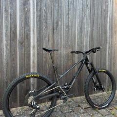 Forbidden Druid V2 S3 – RockShox, SRAM S90, Maven, Stoner Witch